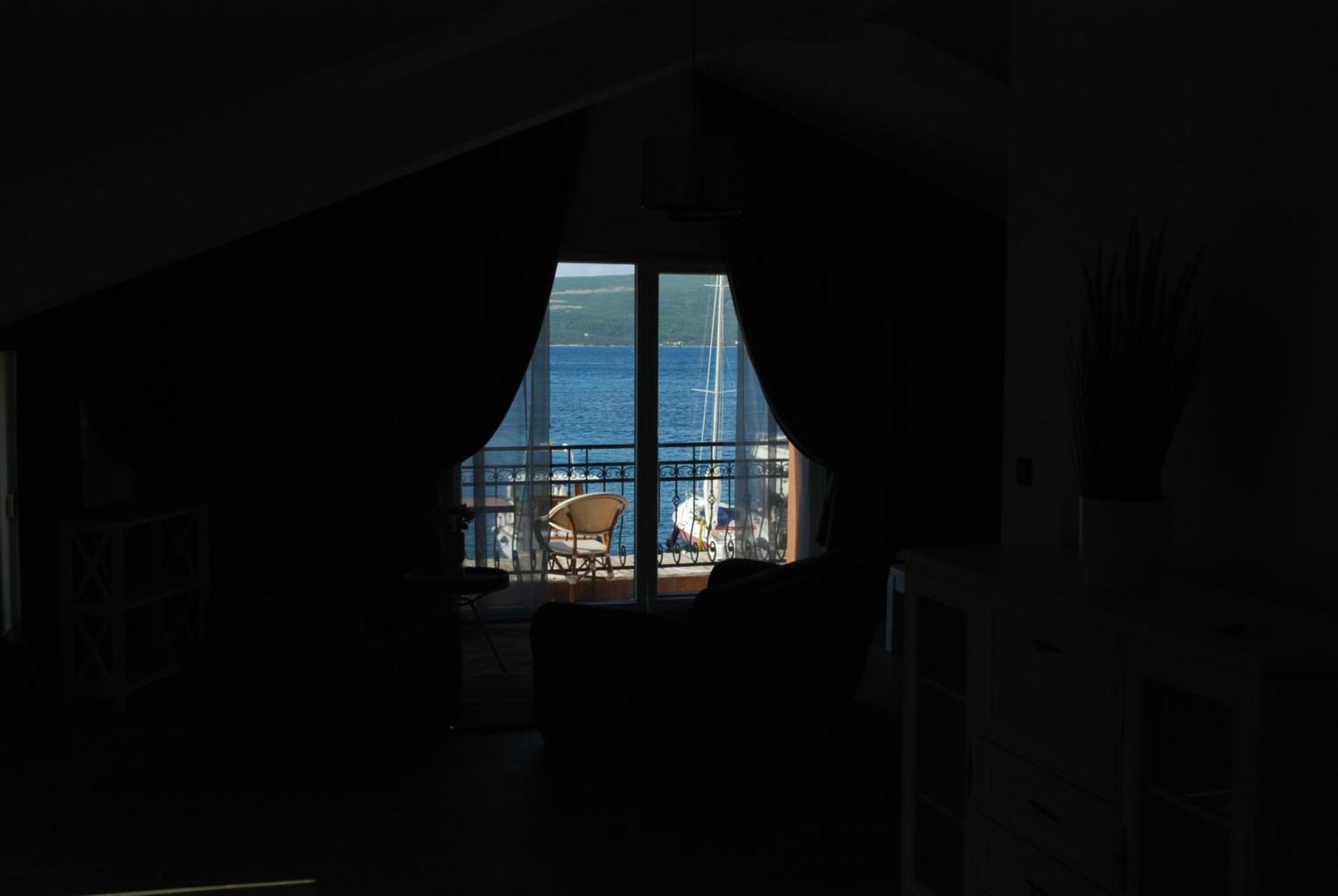 Rustico Apartments Tivat Exteriör bild